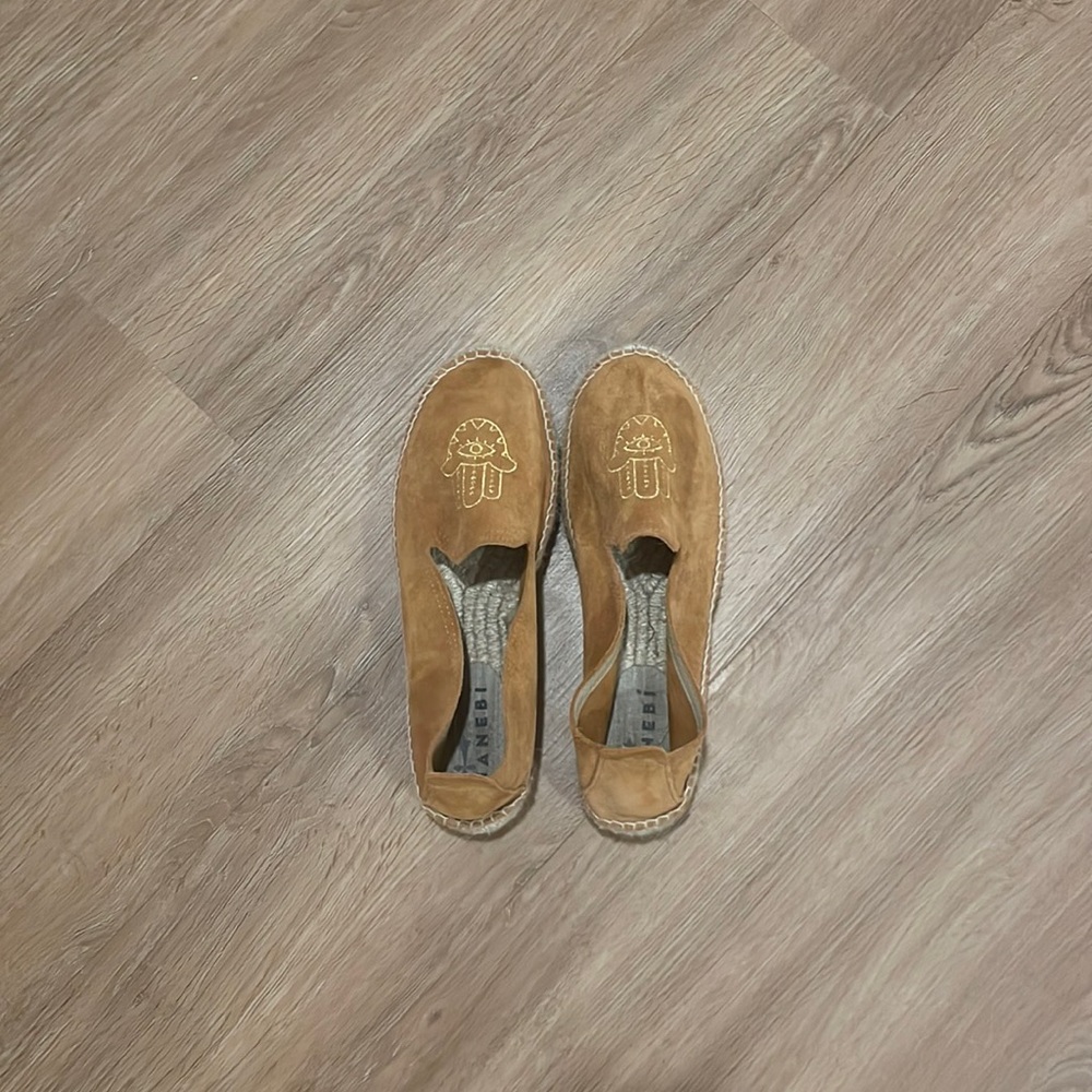 Manebi double sole Hampton espadrille w hamsa hand embroidery gently worn.